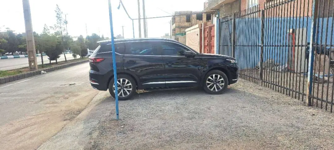 پارکینگ خودرو مسقف و مستقل شهرک مروارید