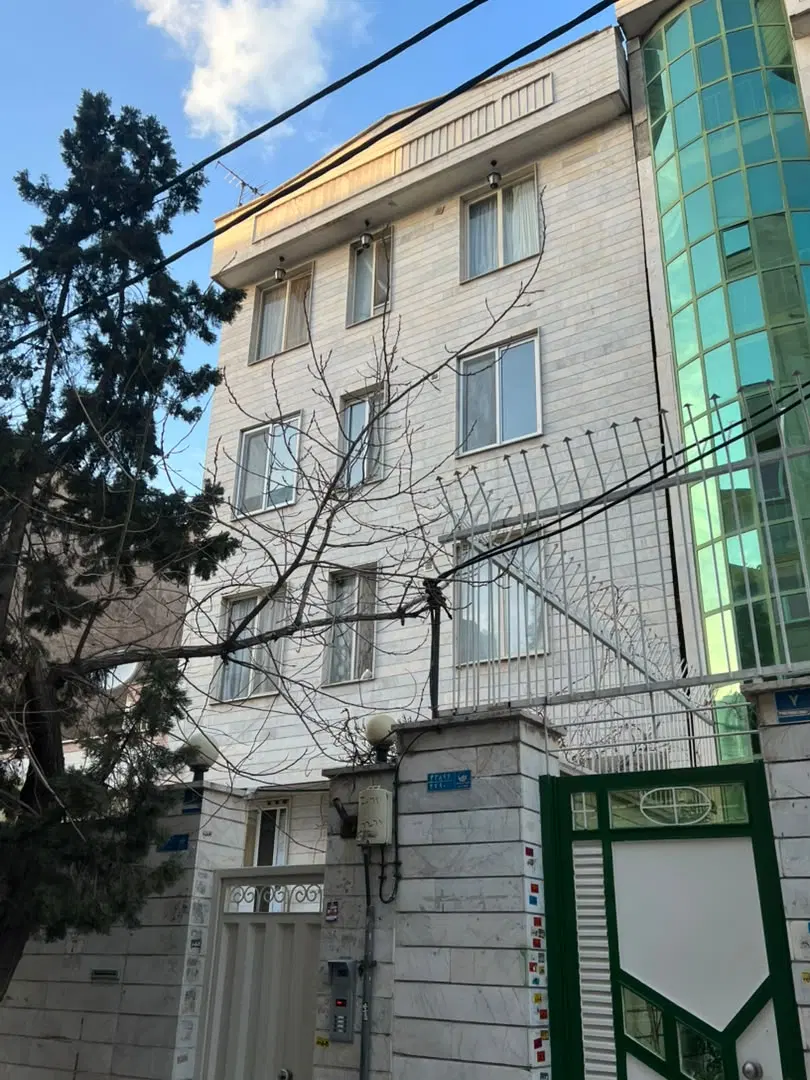 آپارتمان نقلی ۴۴متری فول بازسازی لوکیشن قوی