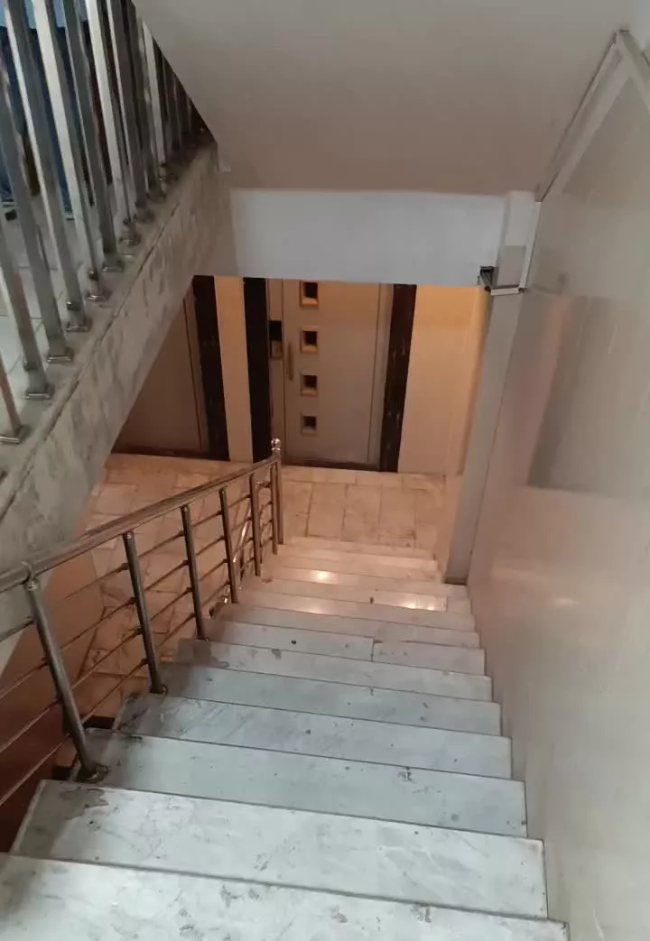 مغازه تجاری