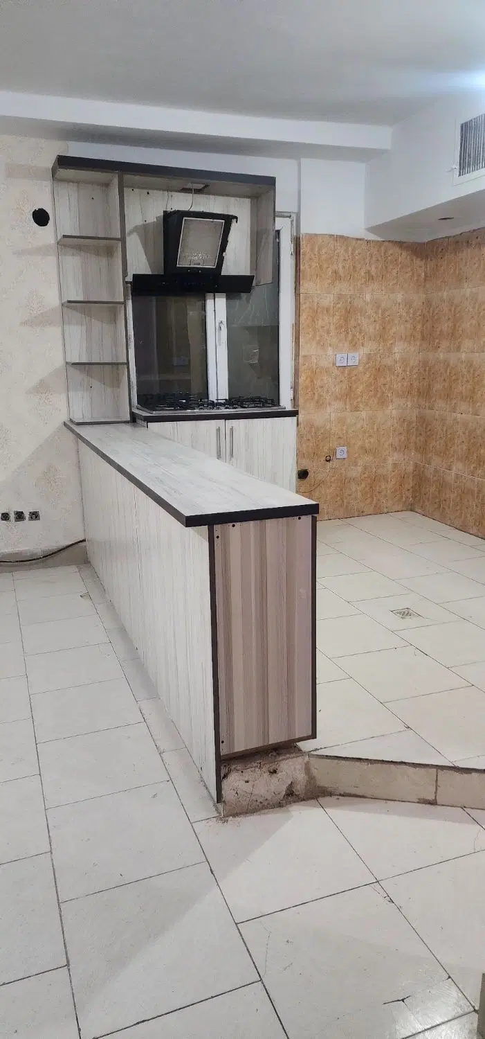 واحد ۱ طبقه اهمکف