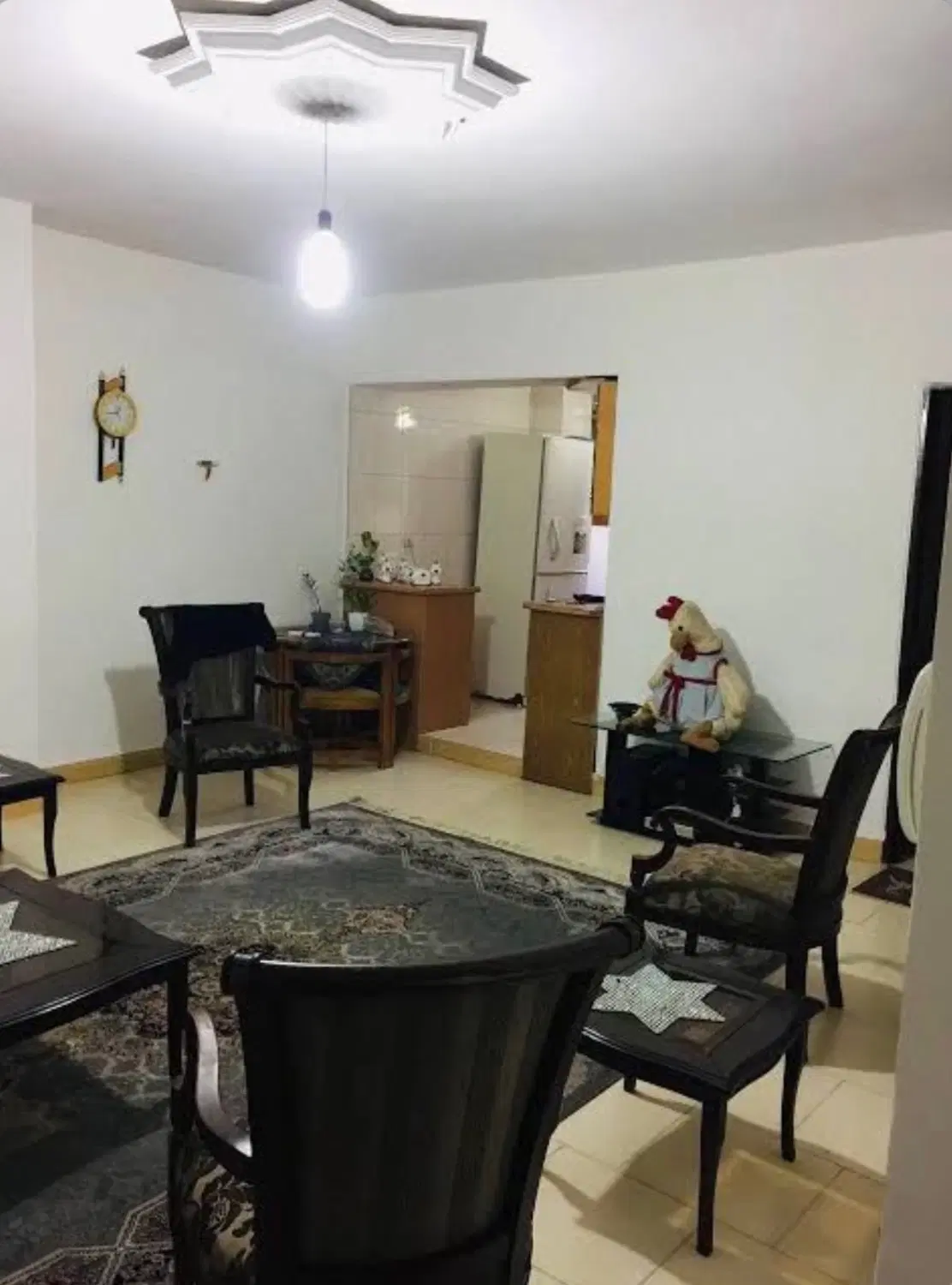 70 مترطبقه۴ با آسانسور و پارکینگ مجتمع خانه کاشانه