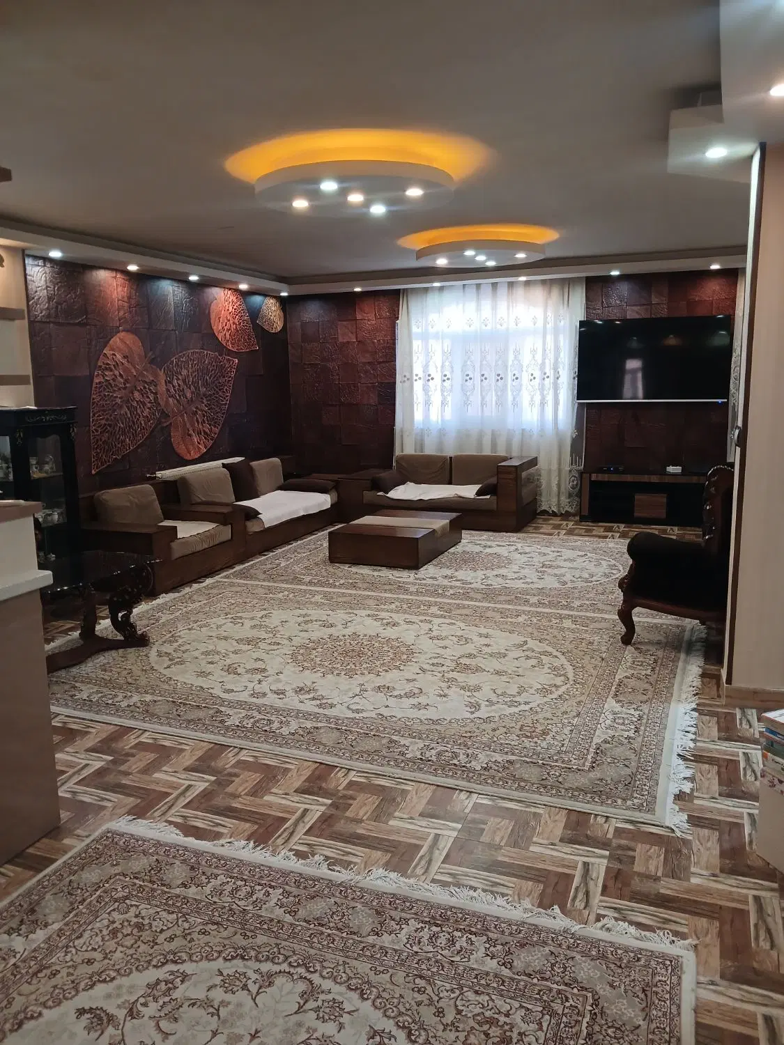 اپارتمان ۱۰۵متری اندیشه فاز۳ فروش فوری