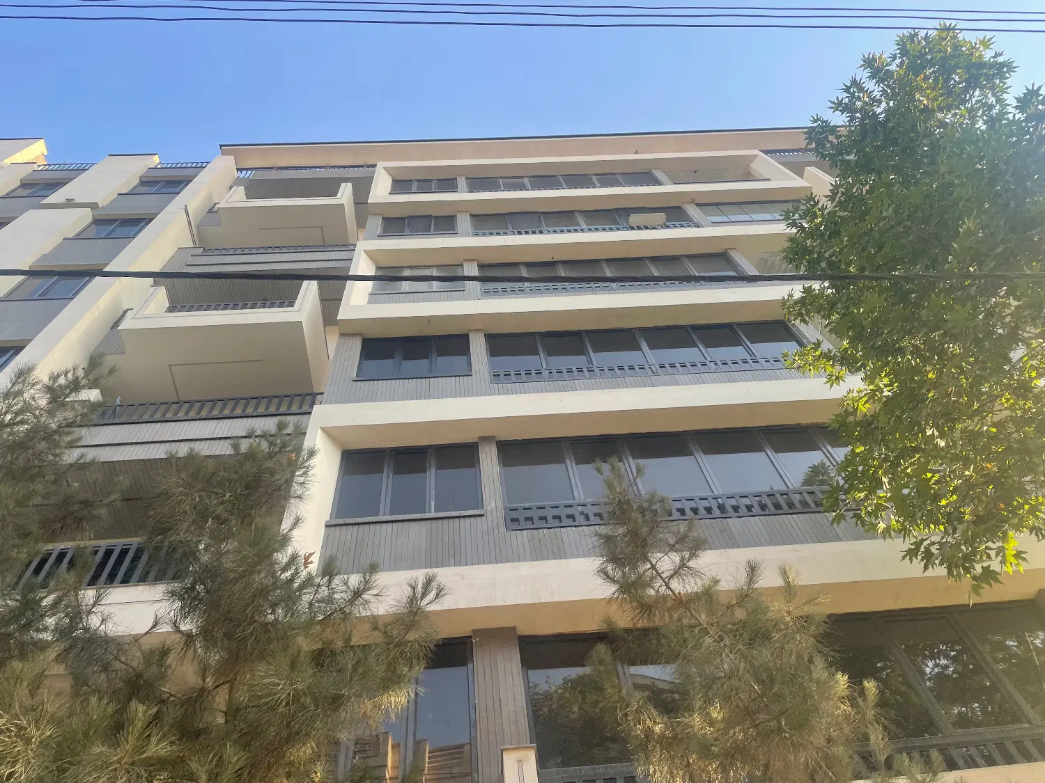 ۲۰۰ متر رهن و اجاره عظیمیه