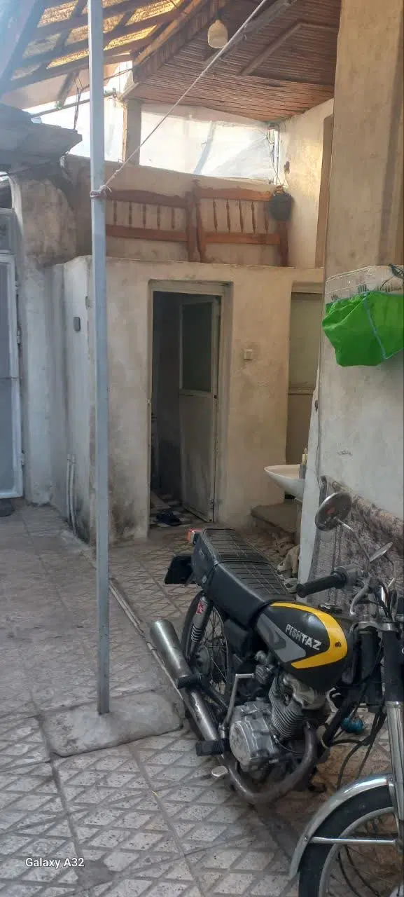 خانه ۷۰ متری محله شهدا