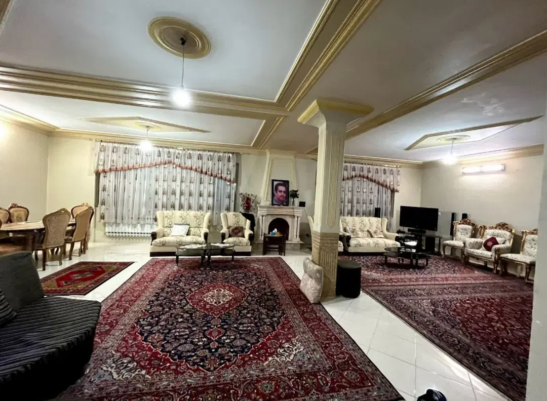 فروش آپارتمان ۲۰۰متری شیرخوارگاه