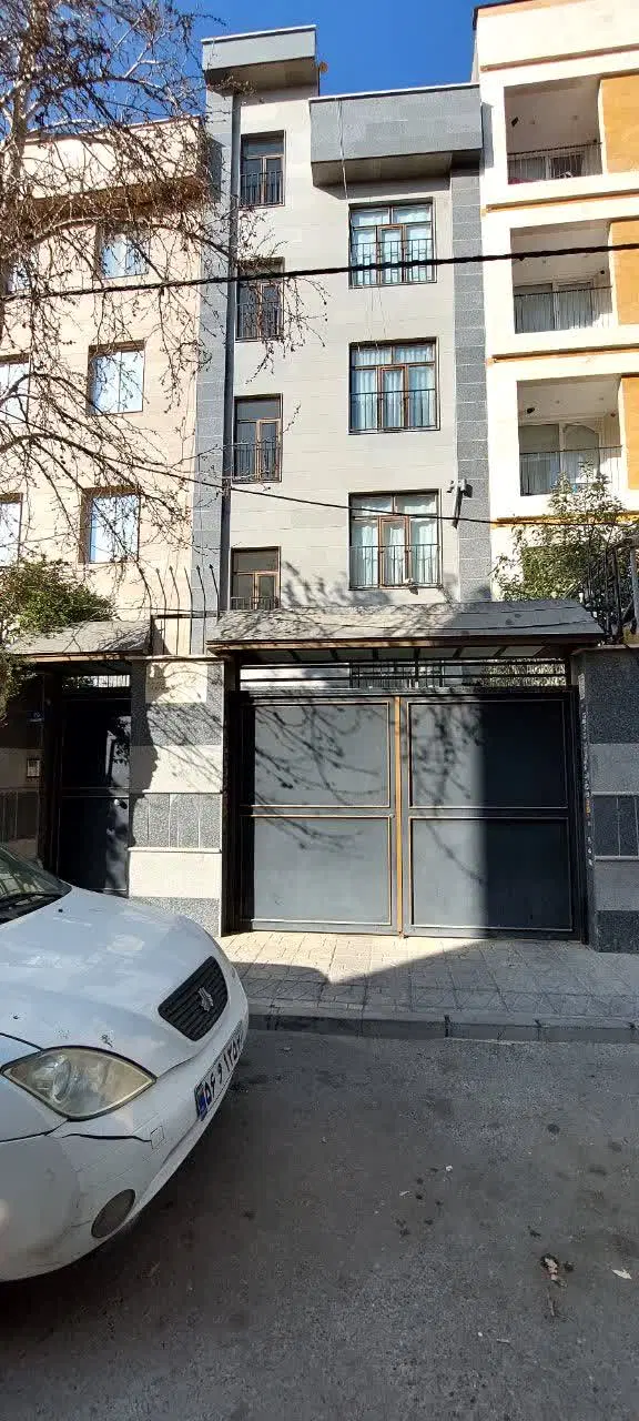 ۶۵ متر علی آباد جنوبی جنب مترو