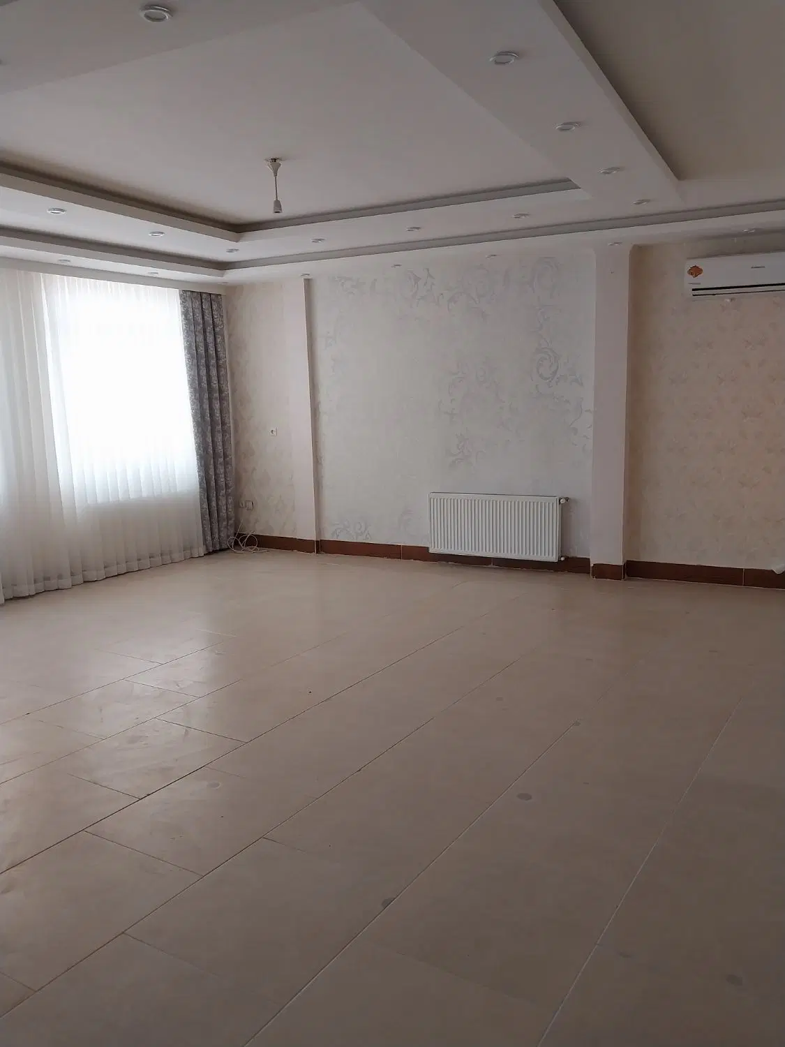 خانه تجاری مسکونی سه طبقه