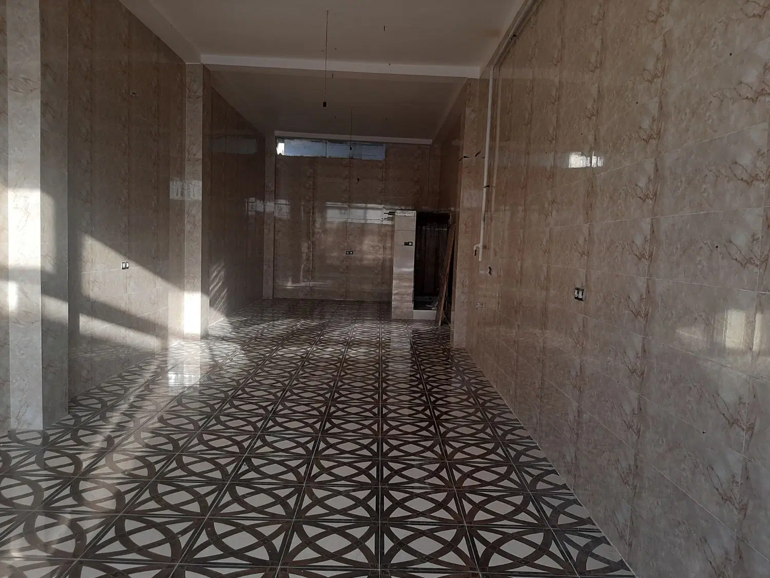 اجاره مغازه 80 متری ورودی فدک فازیک