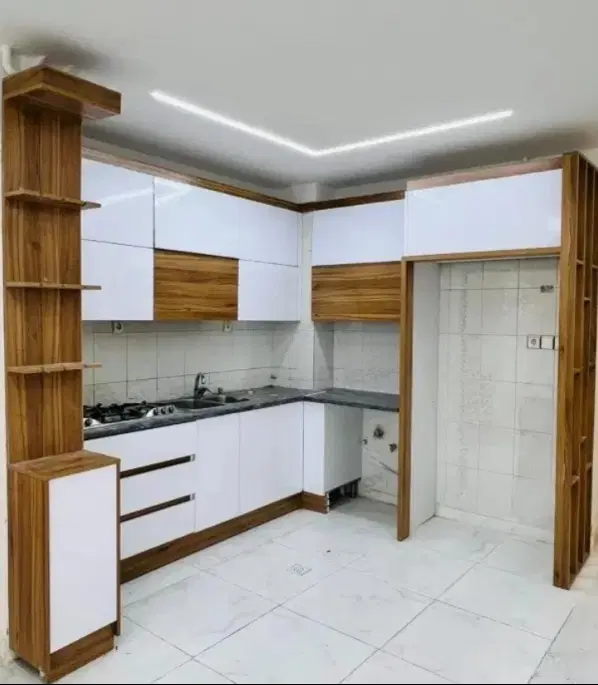۸۲متری _تمیز _ تخلیه فوری