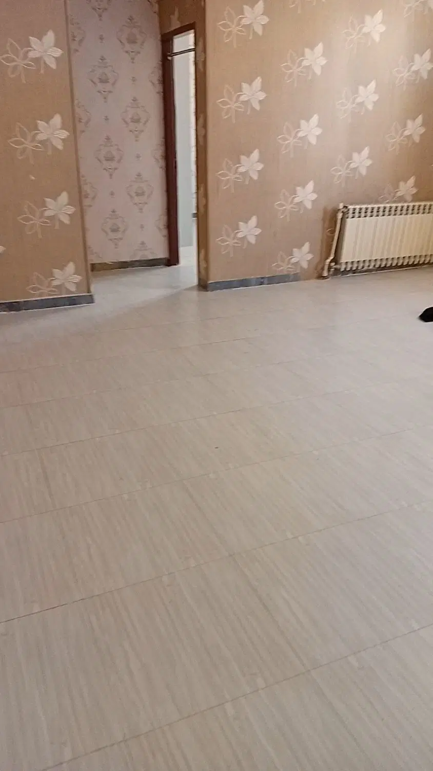 واحد ۱۰۵ متری ۲ خواب واقع در فاز ۱ ارکیده