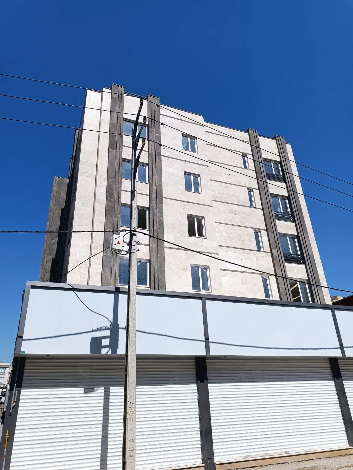 فروش آپارتمان خیابان رزاز جنوبی