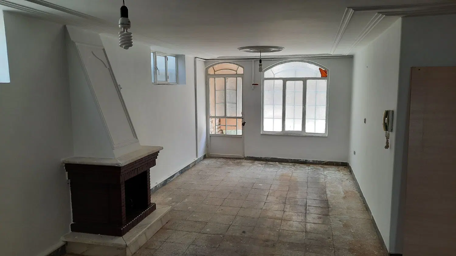 ۱۲۰ متر زیرزمین _ کانال غربی_ رهن و اجاره