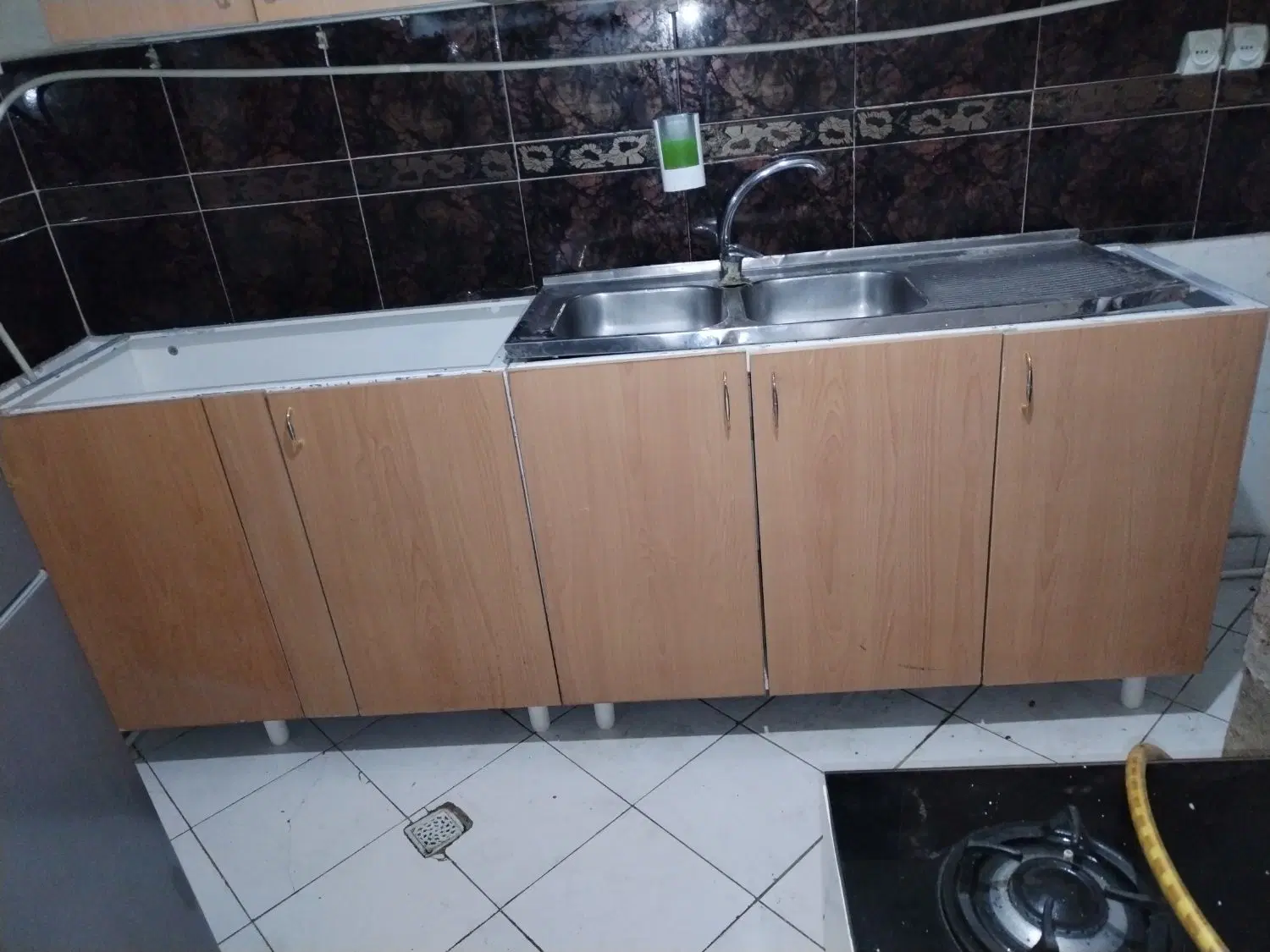 آپارتمان 75 متری 2 خواب