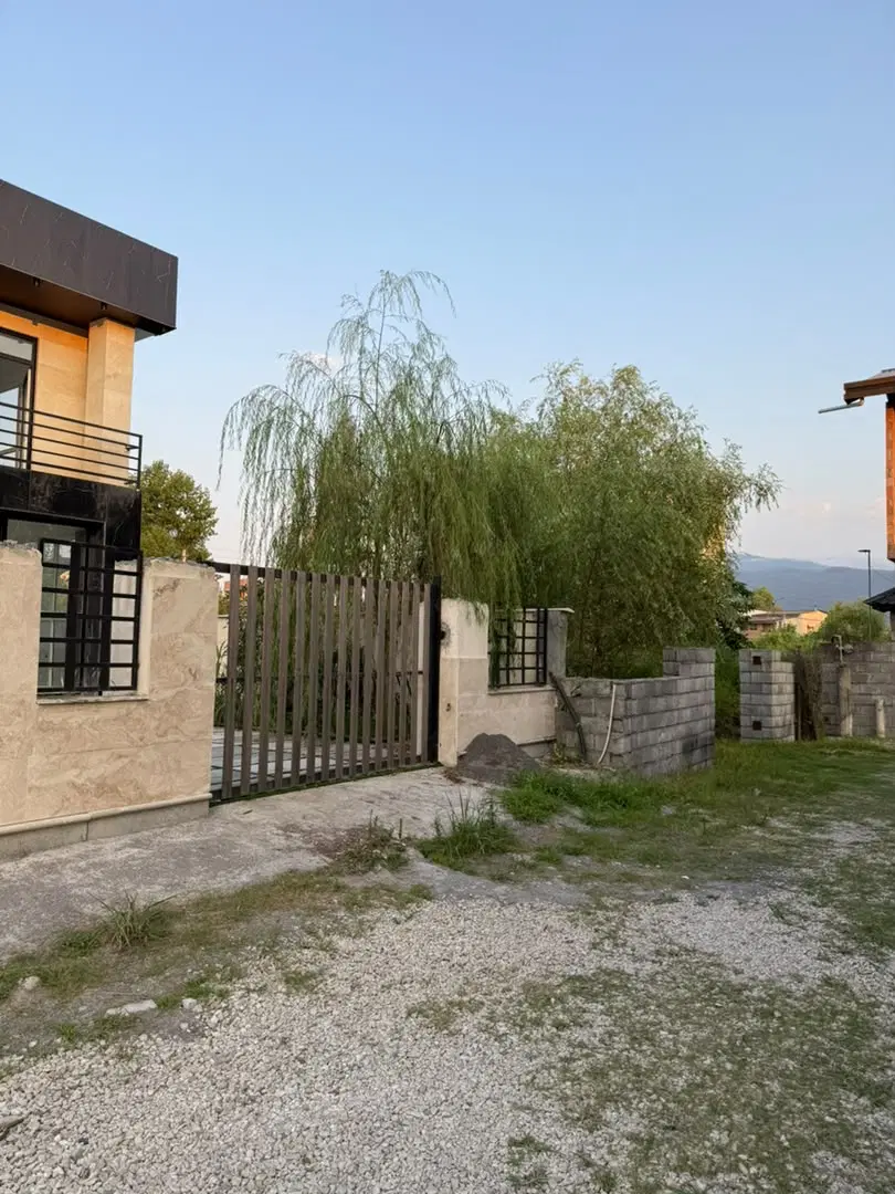 زمین ۴هکتار زمین ۴دیواری خوراک شهرک سازی