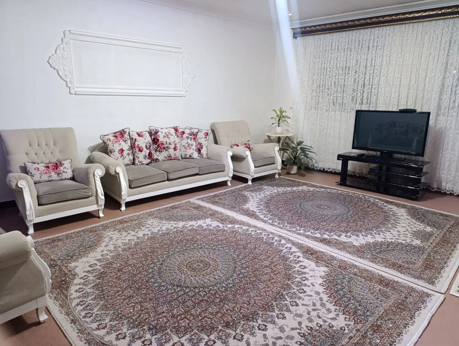 سوئیت با تمام امکانات رفاهی