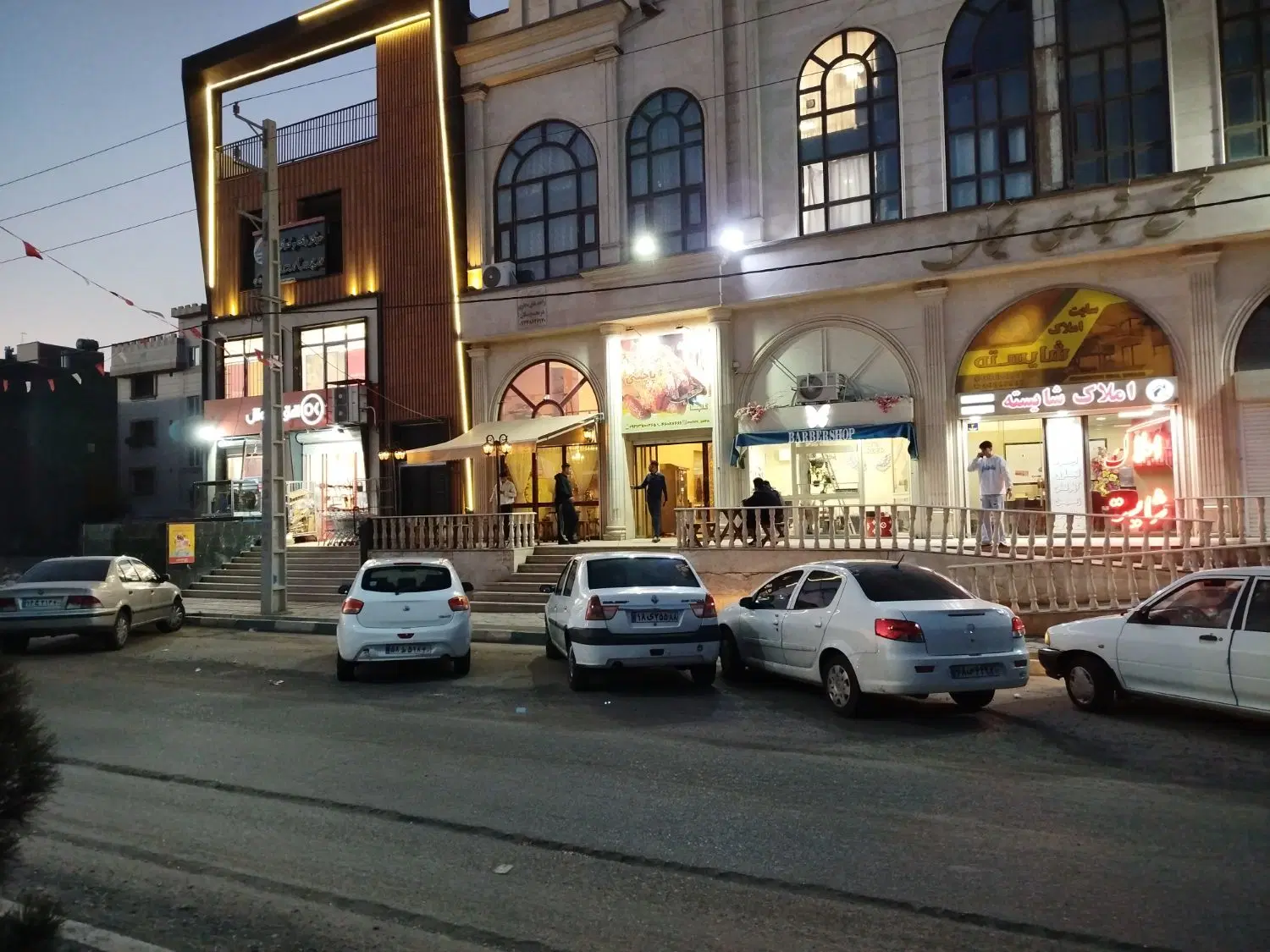 مغازه اجاره واوان بر اصلی بلوار ۱۵ متر