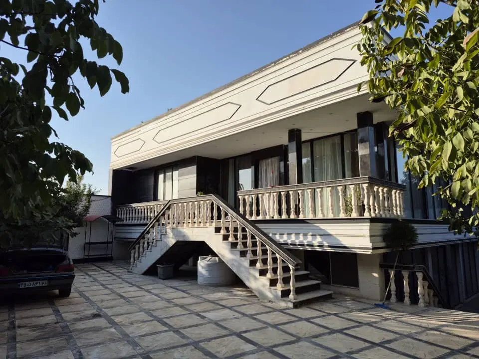 ویلا500 متری با  امکانات عالی