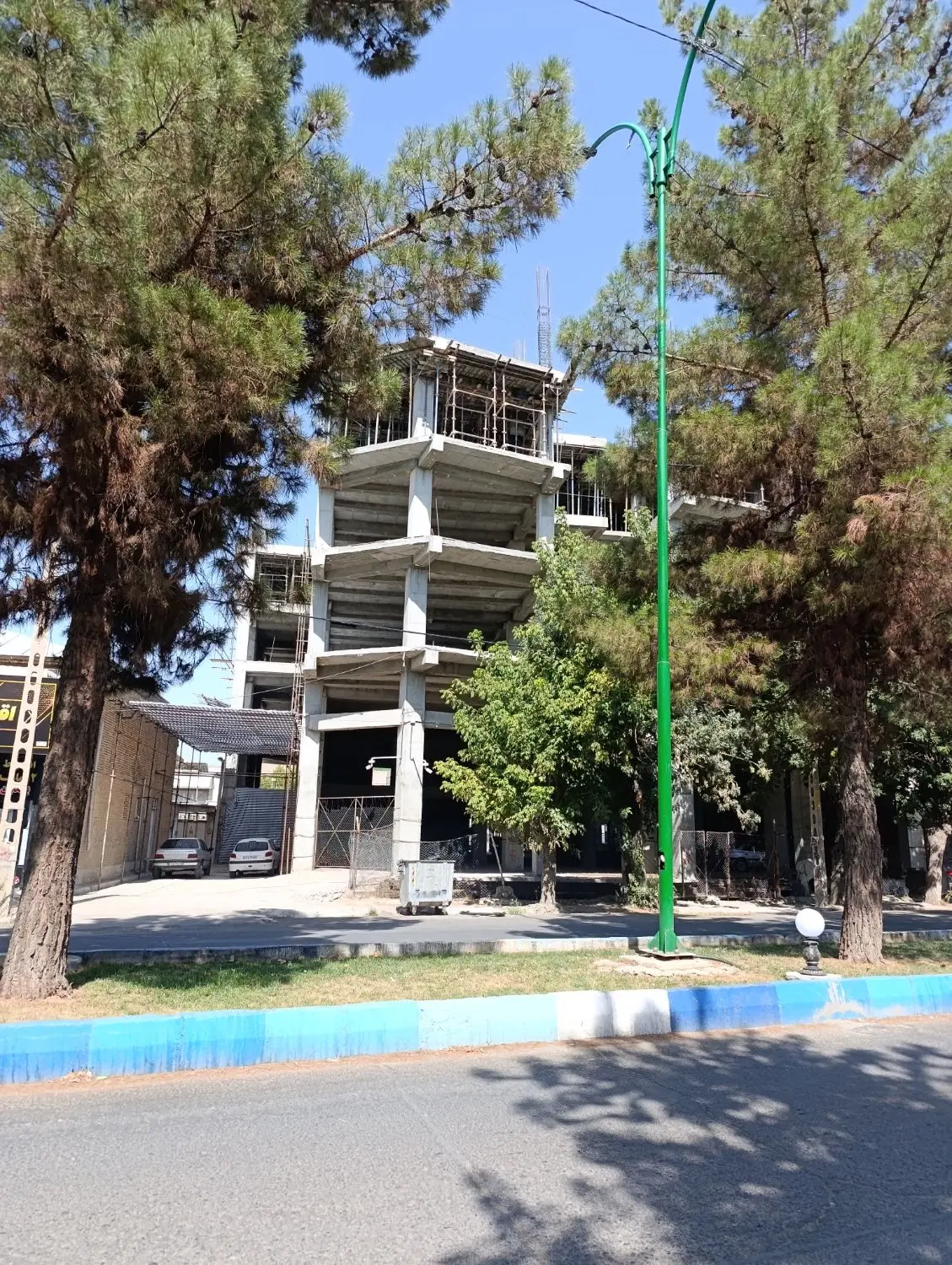 یک واحد آپارتمان آموزش پرورش در بلوار انتقا