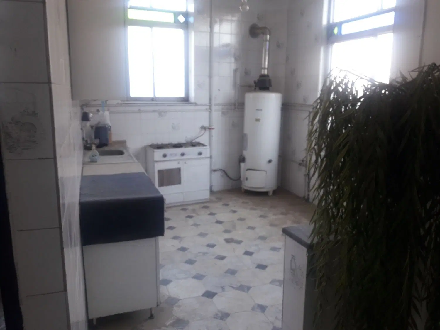 فروش خانه ویلای به متراژ،۳۴۸ متر کامل بازسازی شده