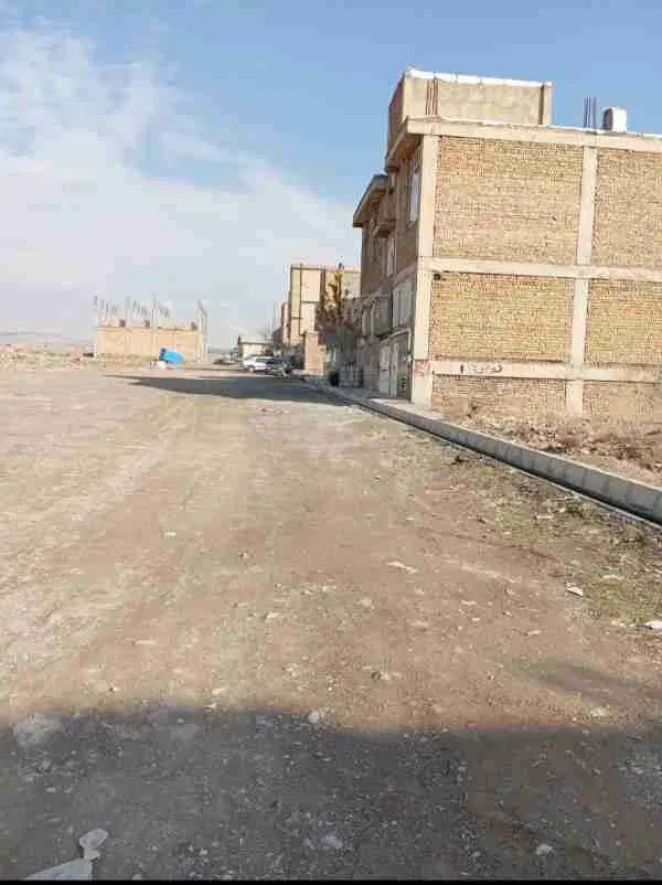 زمین 200متری مسکونی  اقساط