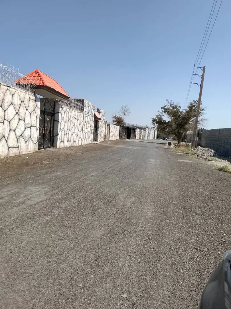 ۳۰۰ متر زمین سند تک برگ عالی برای ساخت ویلا