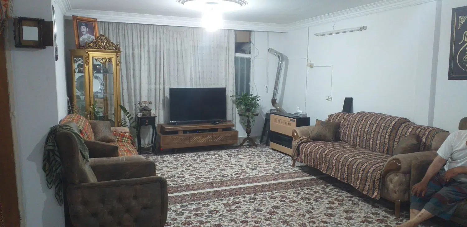 آپارتمان . ۸۰ متر . یک خواب