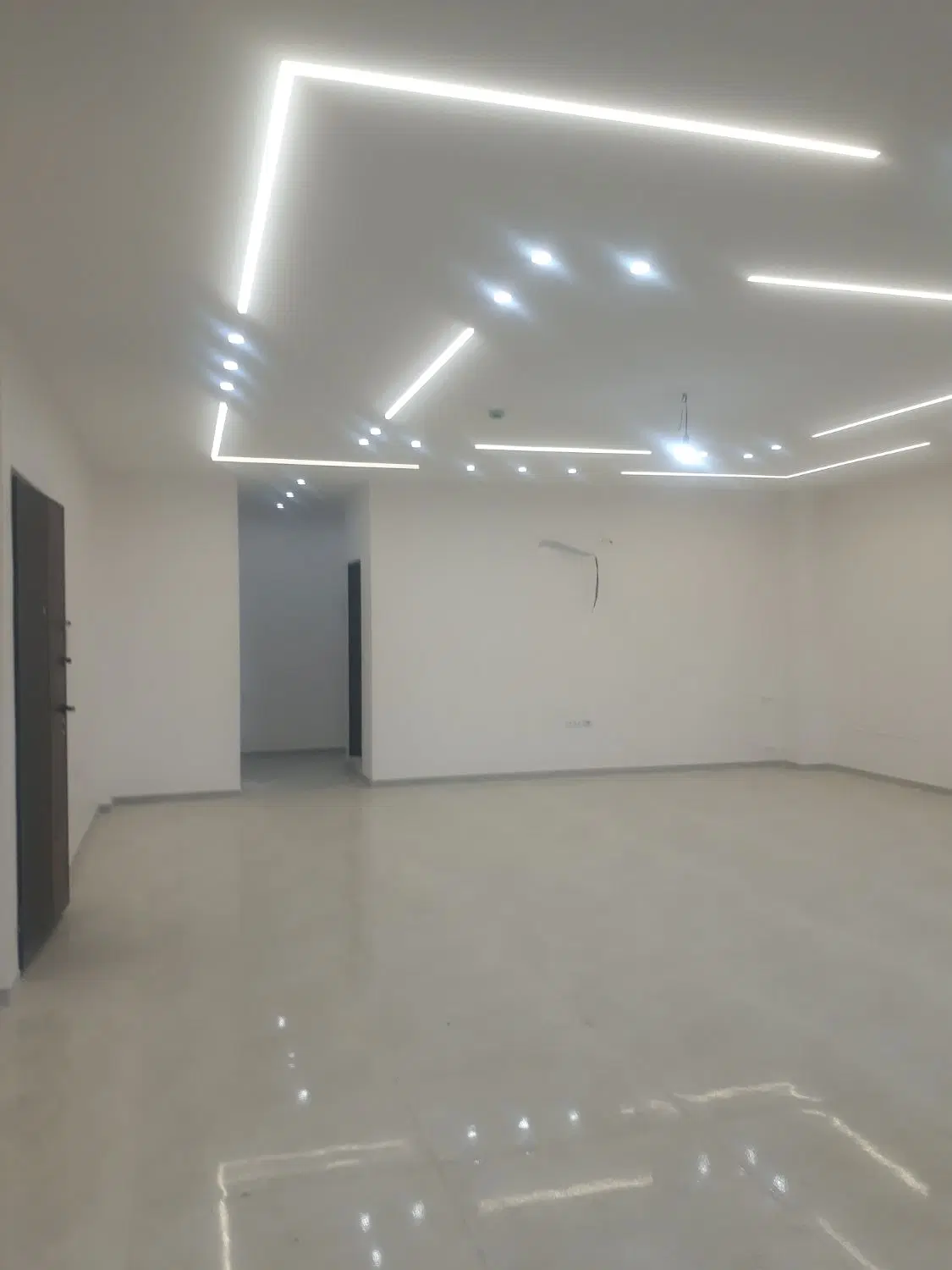 فروش ۲خواب ۸۷ متری مفیدومشاع