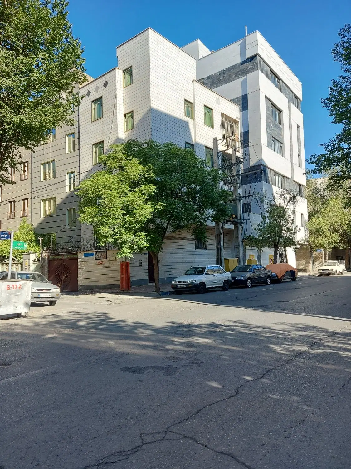 ۷۵متر_ تک واحدی_پارکینگدار غیرمزاحم+مهمان_دوم سندی