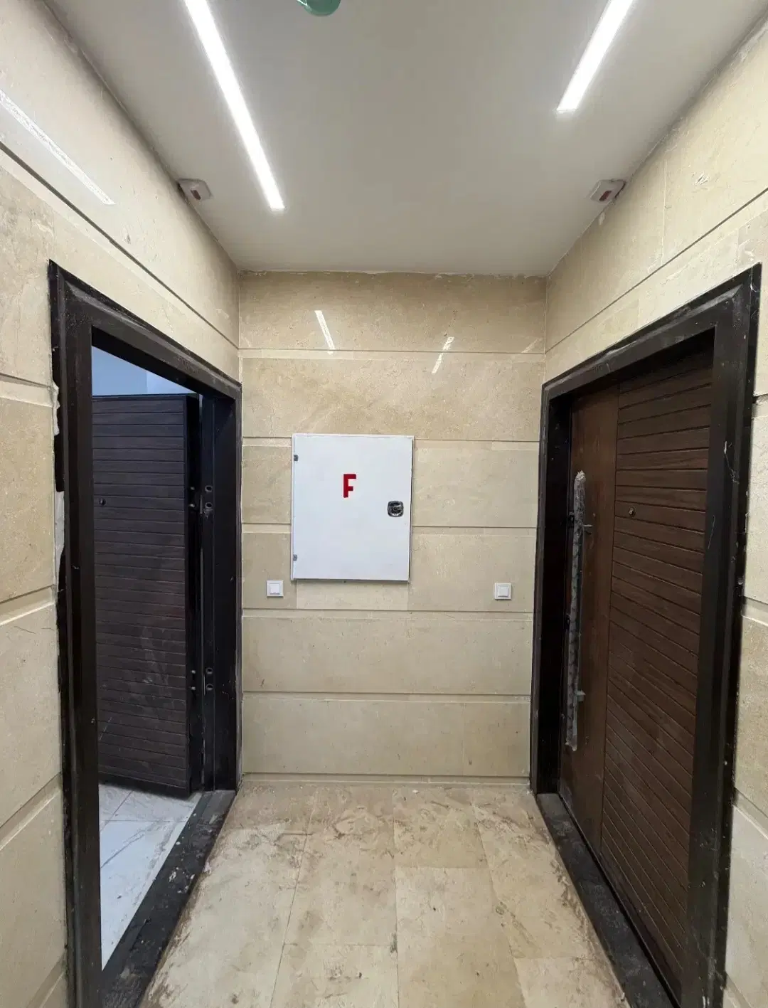 واحدآپارتمان ۱۴۰متر_نوساز_خوش نقشه_نما سنگ