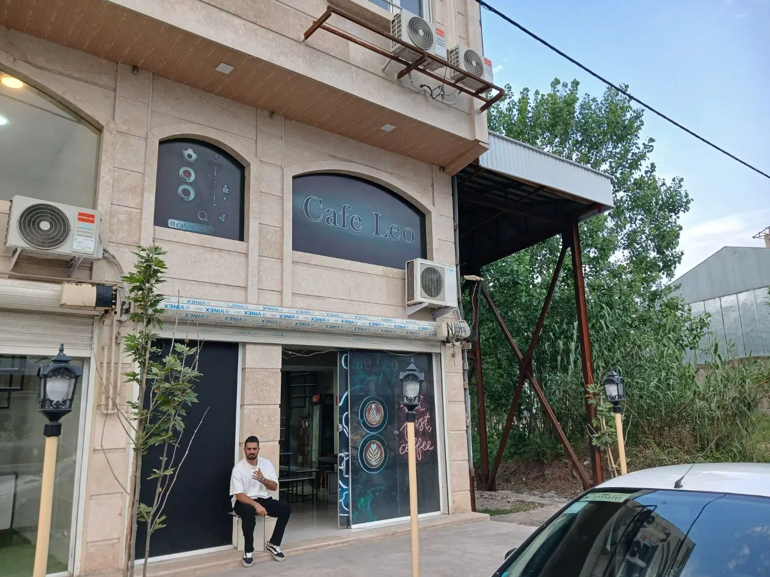 مغازه تجاری