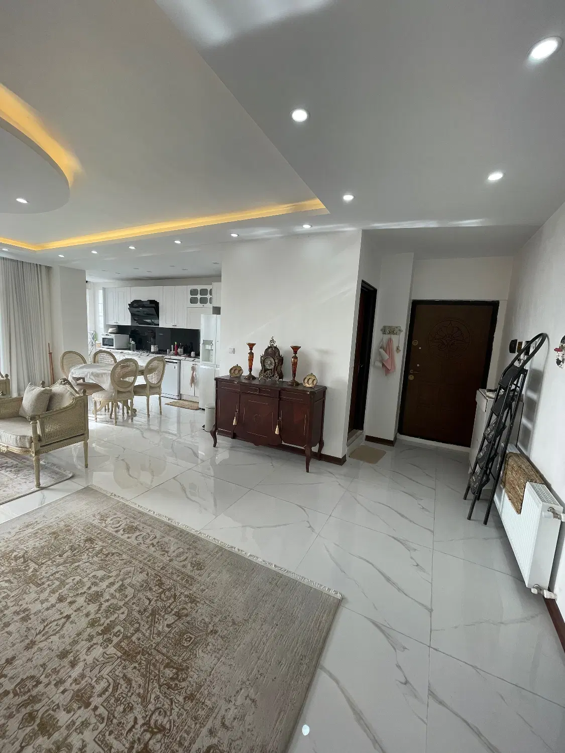 فروش آپارتمان نوساز ۱۱۰ متری