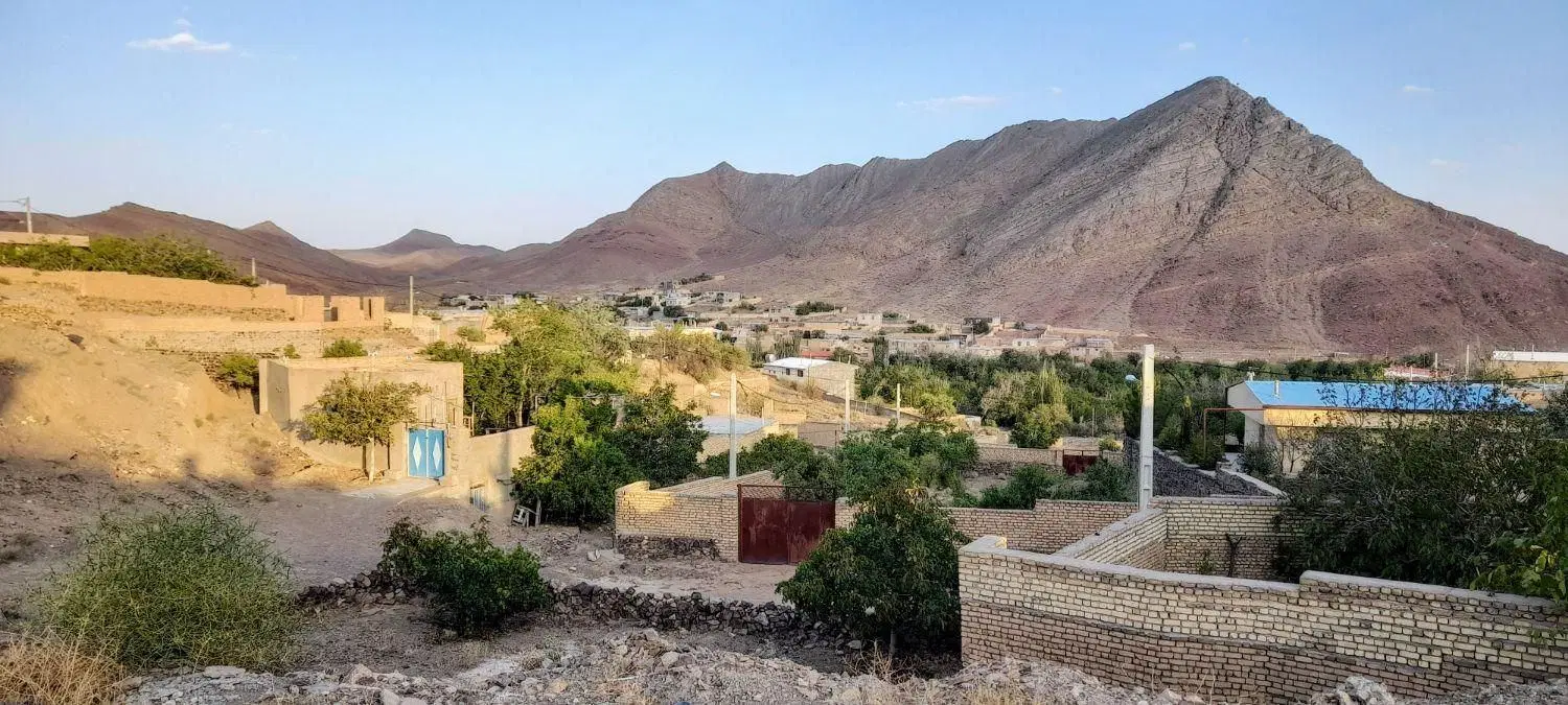 زمین روستای تاریخی کلهرود