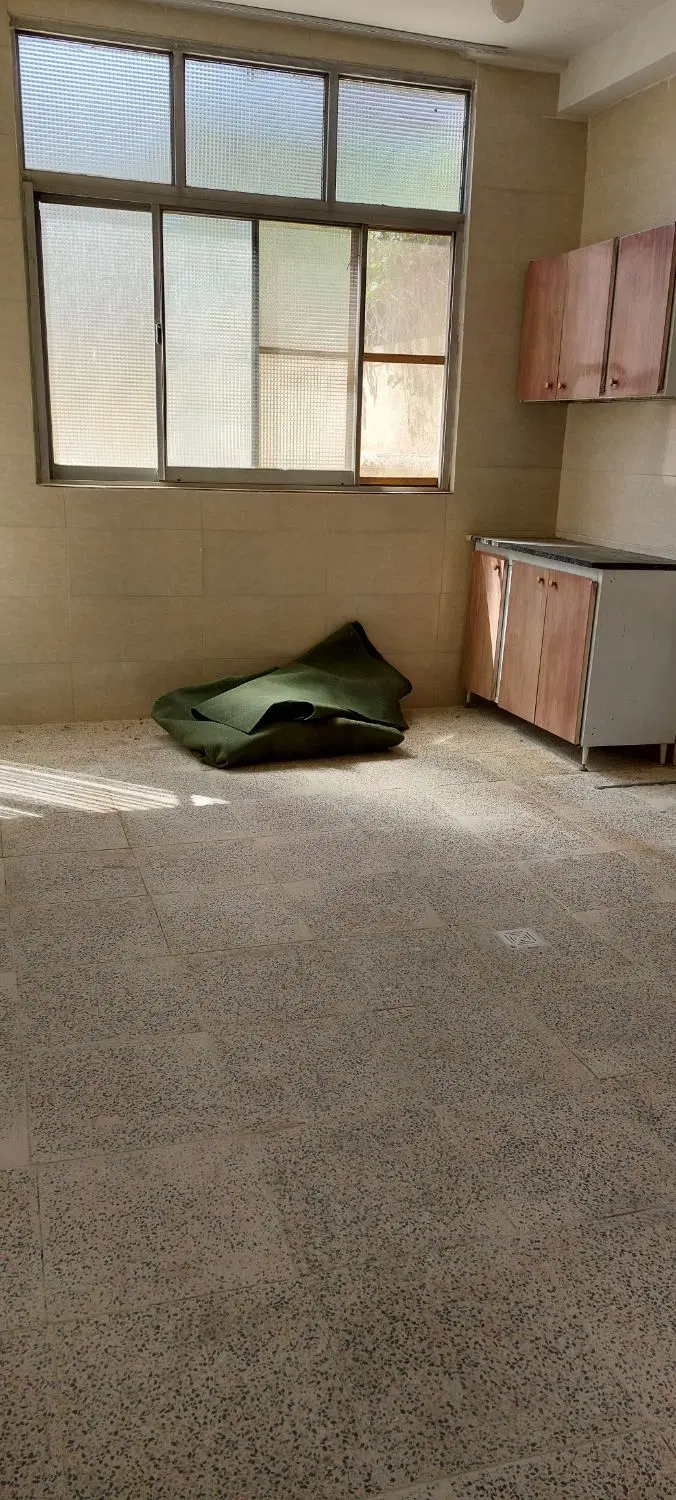 منزل مسکونی حیاط دار