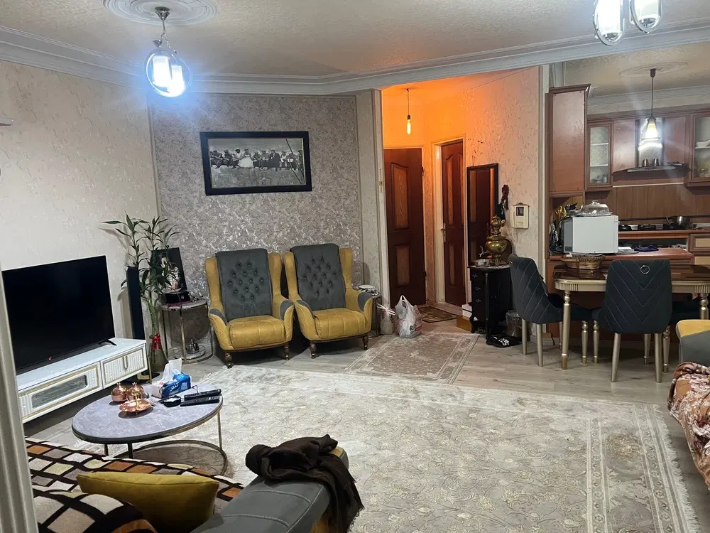 واحد ۸۰ متری کارشناسان شهرک اداری