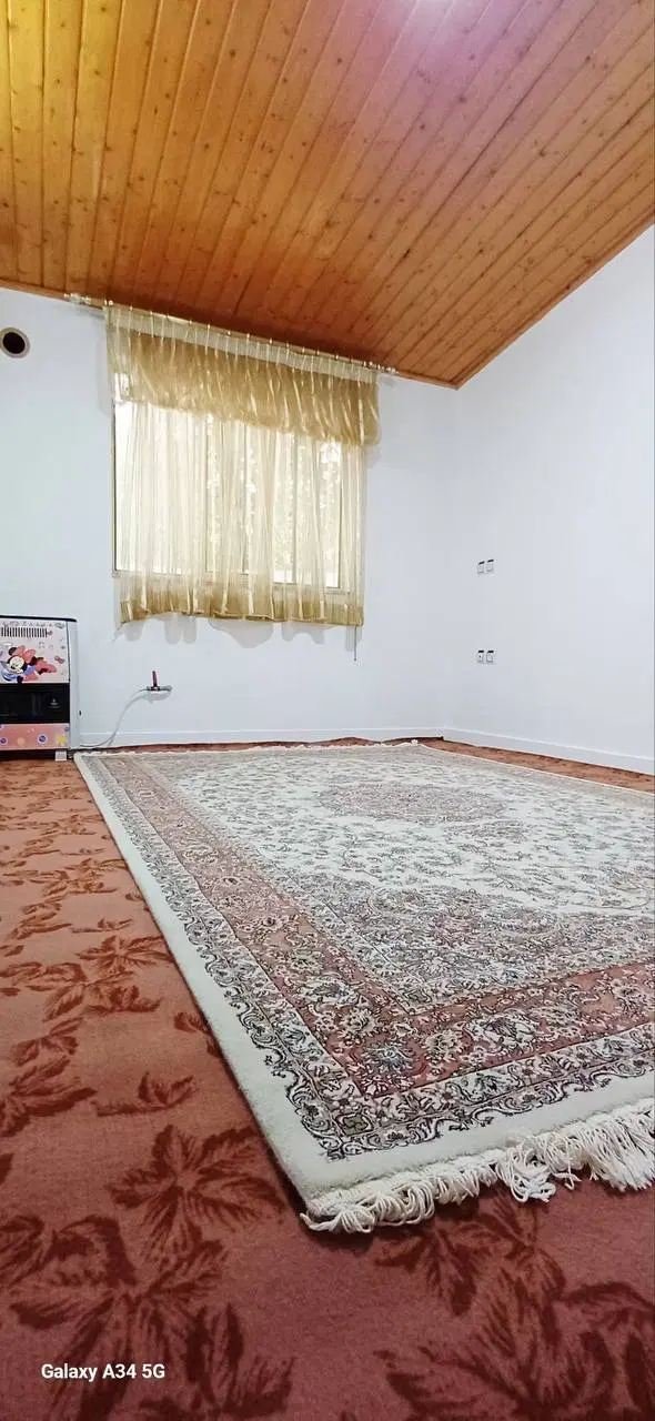 *ویلا برای سکونت دائم داخل بافت مسکونی*