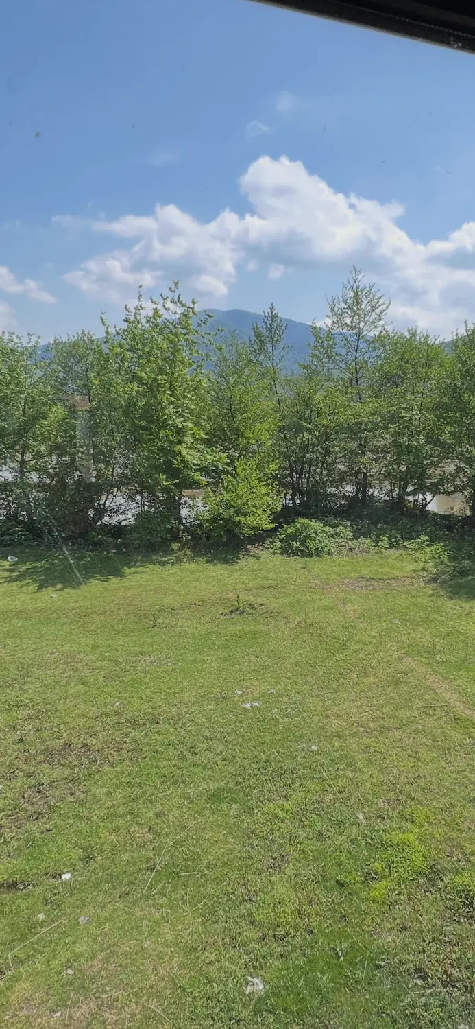 یک قطعه زمین مزروعی فوق‌العاده واقع در روستای لیش