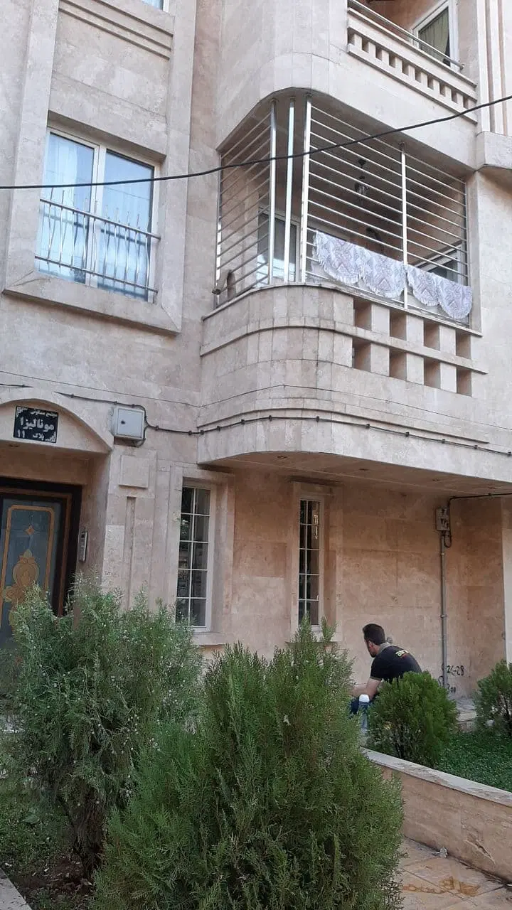 ۹۳ متری  سندار