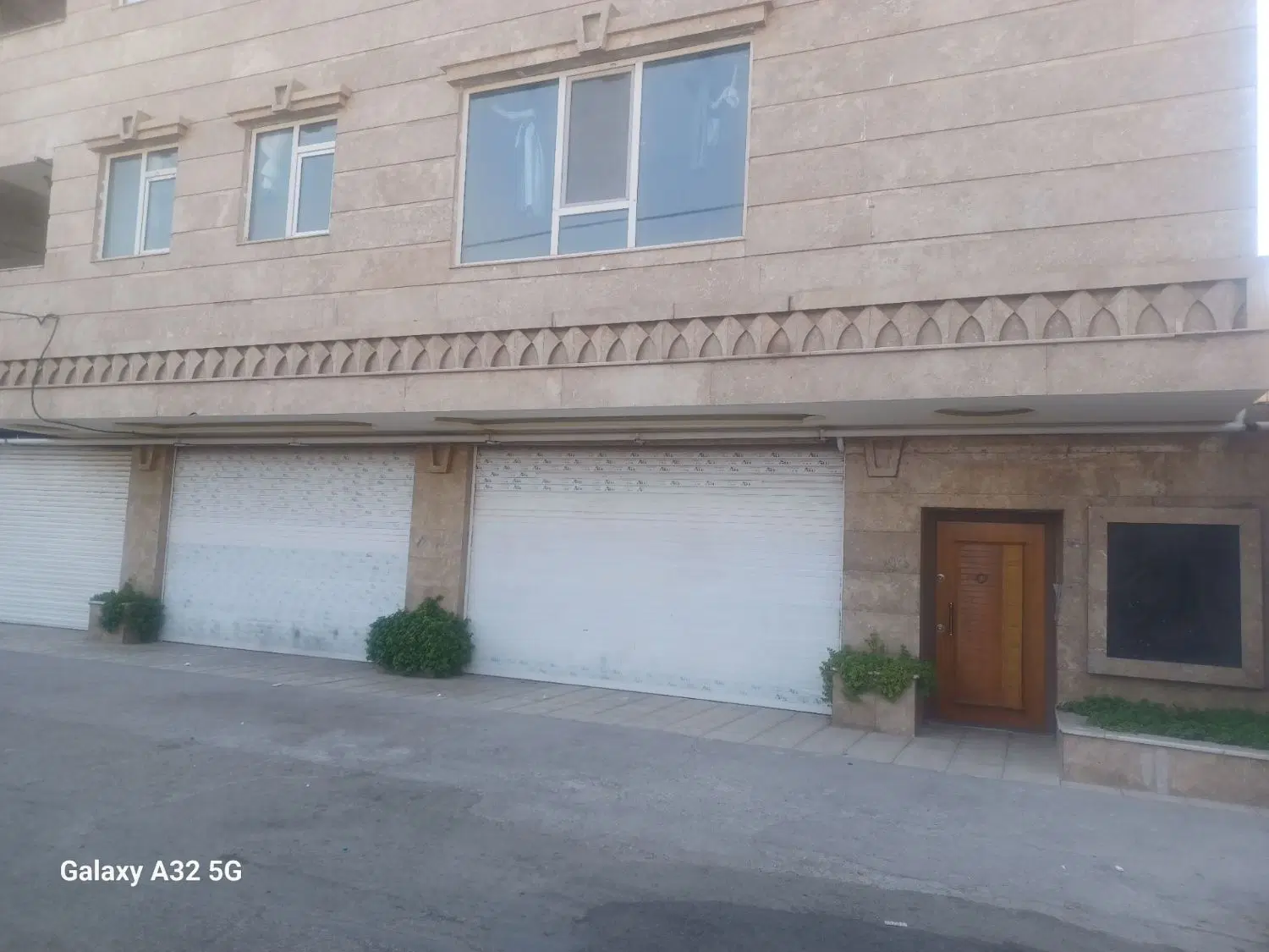 فروش آپارتمان خیابان (جهاد)