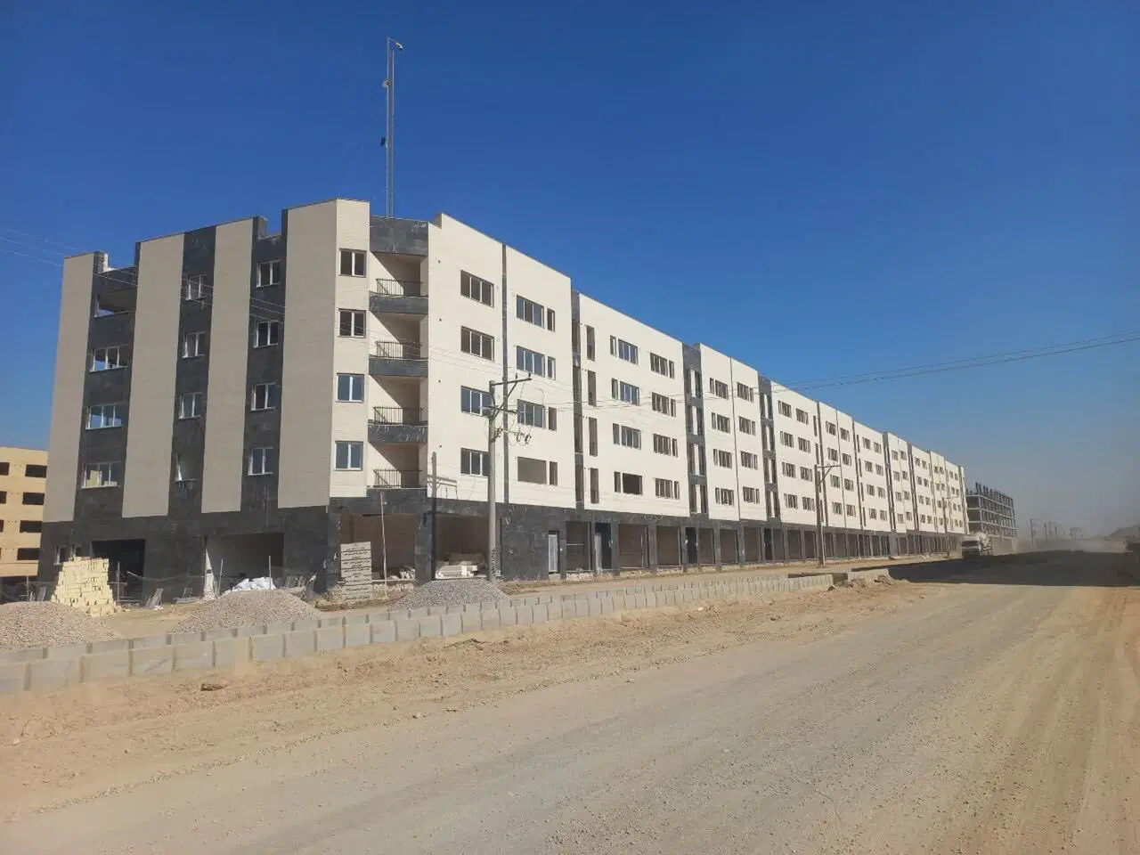 مسکن بهارستان
