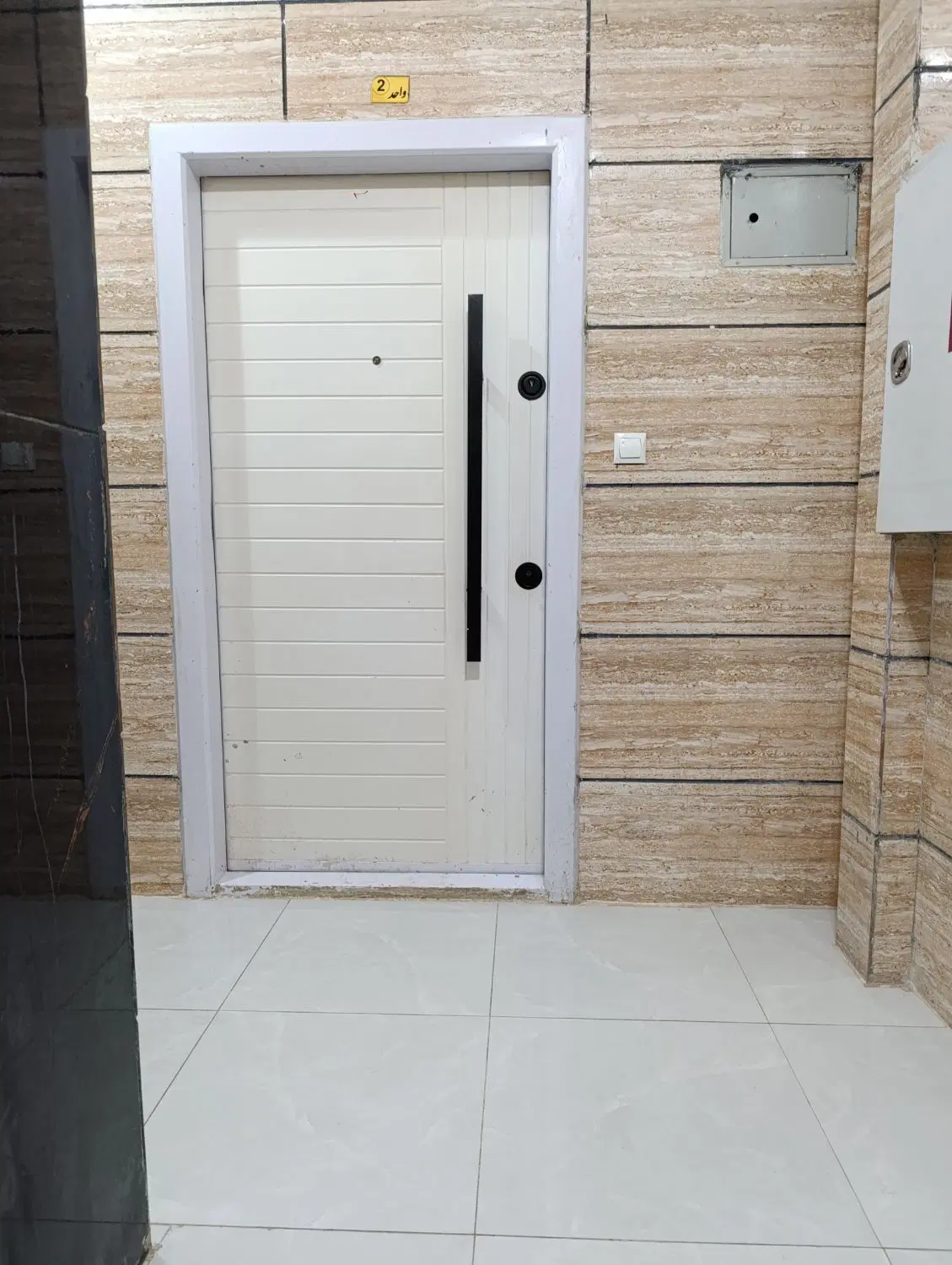 آپارتمان نوساز ۹۰متری