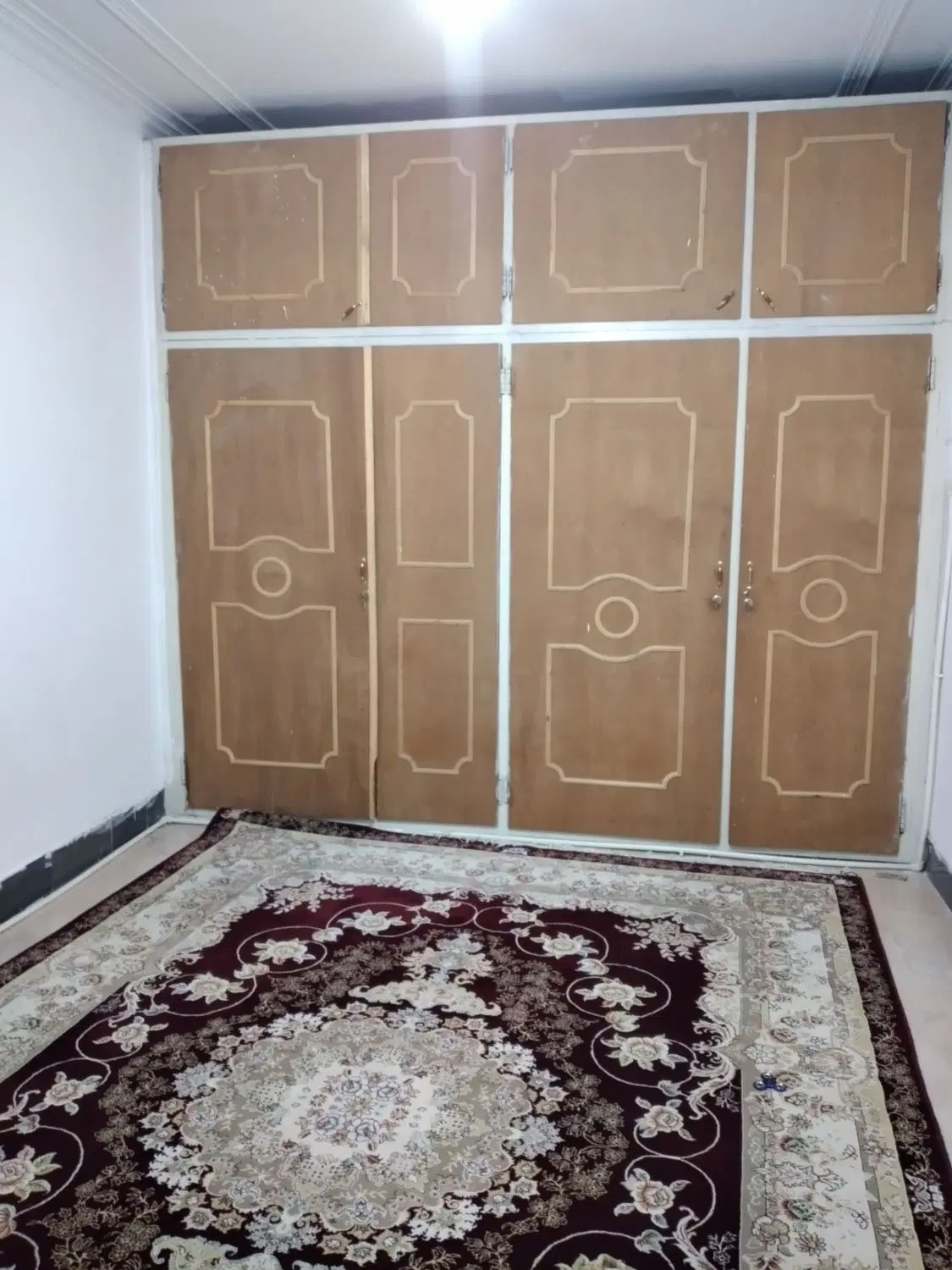210متر آپارتمان_طبقه دوم_ خوش نقشه_3خواب بزرگ_