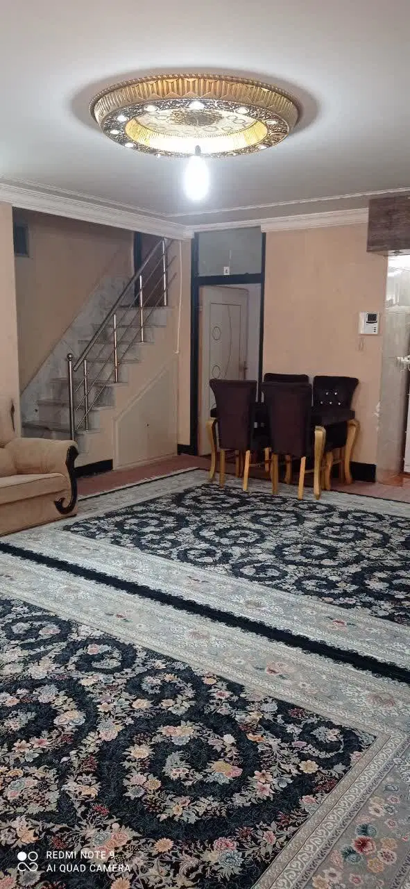 رهن ویلایی تک طبقه سه بر در محله ب۷ بر جاده اصلی