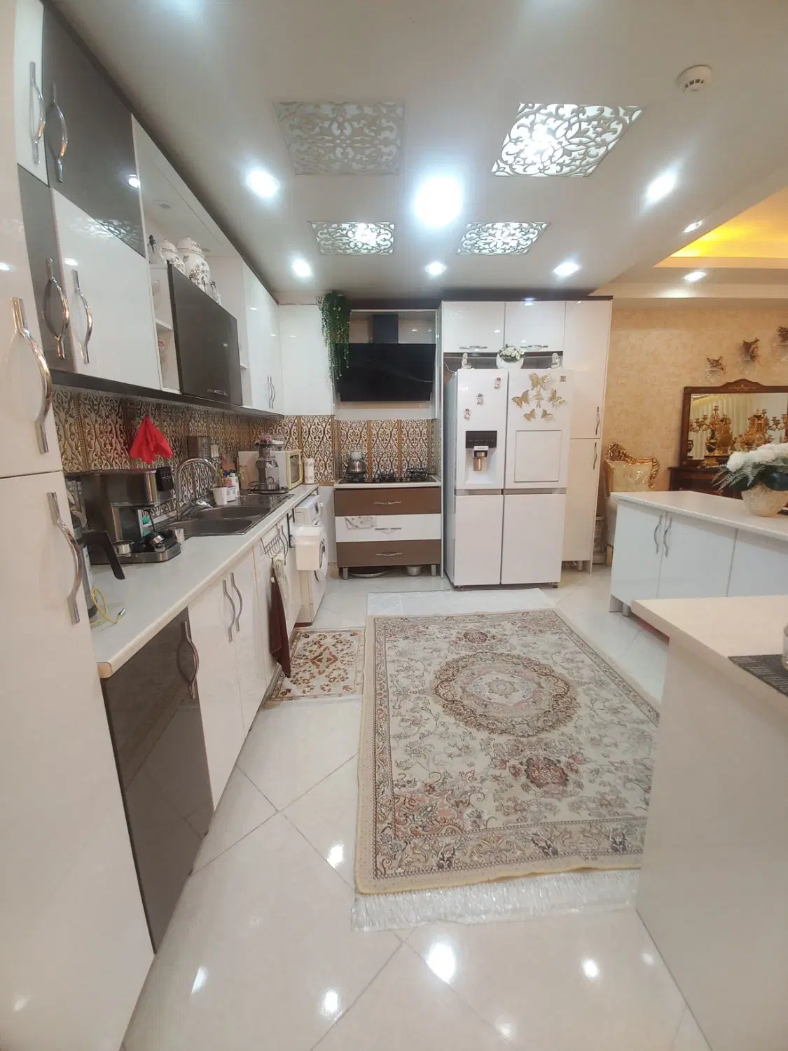 فروش آپارتمان ۱۲۳ متری تک واحدی شاخه اصلی