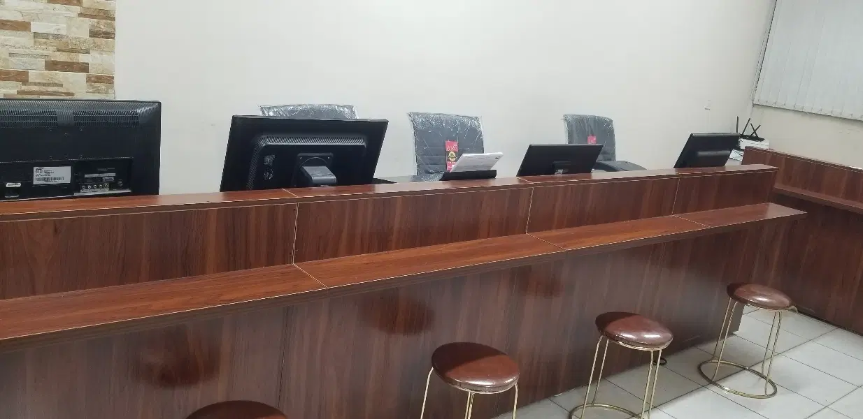 اجاره میز جهت کافی نت و امور مشترکین دفتر پیشخوان