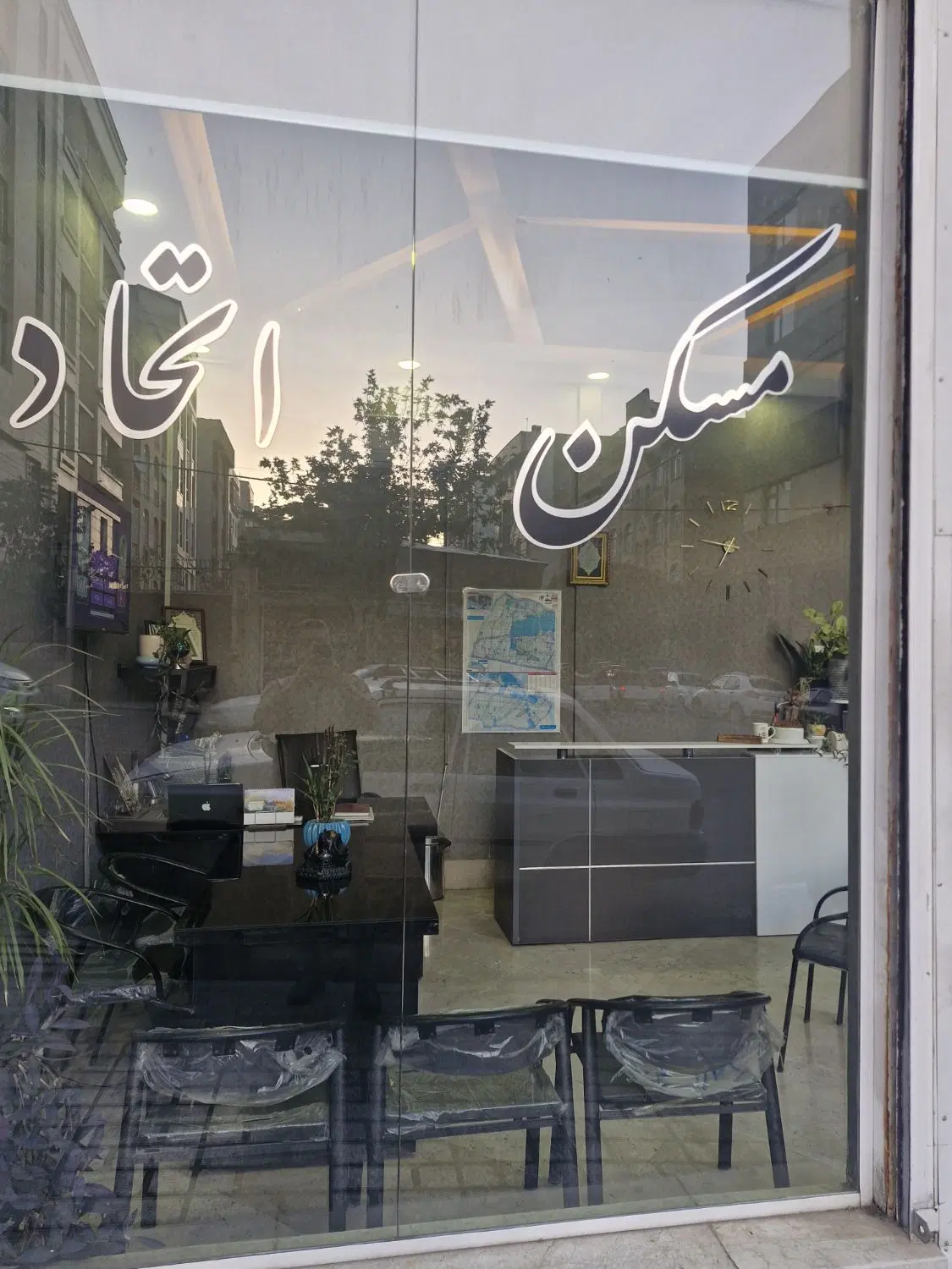 ۸۵ متر دو خواب در مجیدآباد