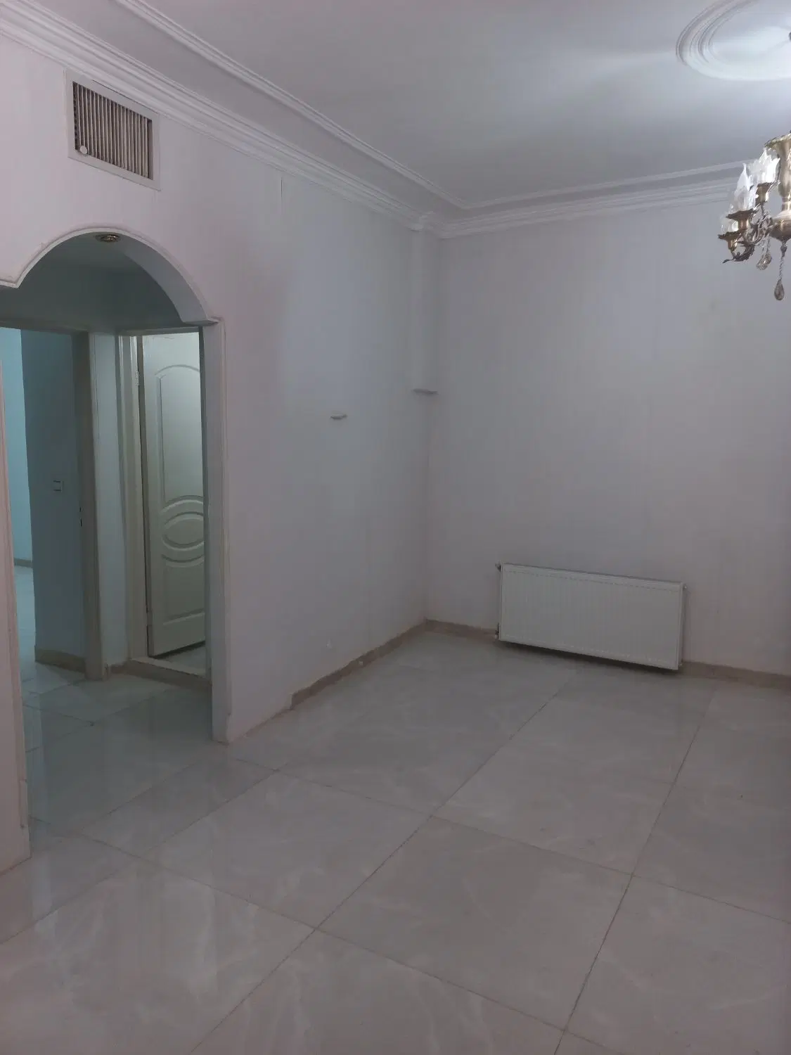 آپارتمان ۶۸ متر دو خواب طبقه اول کارون آذربایجان