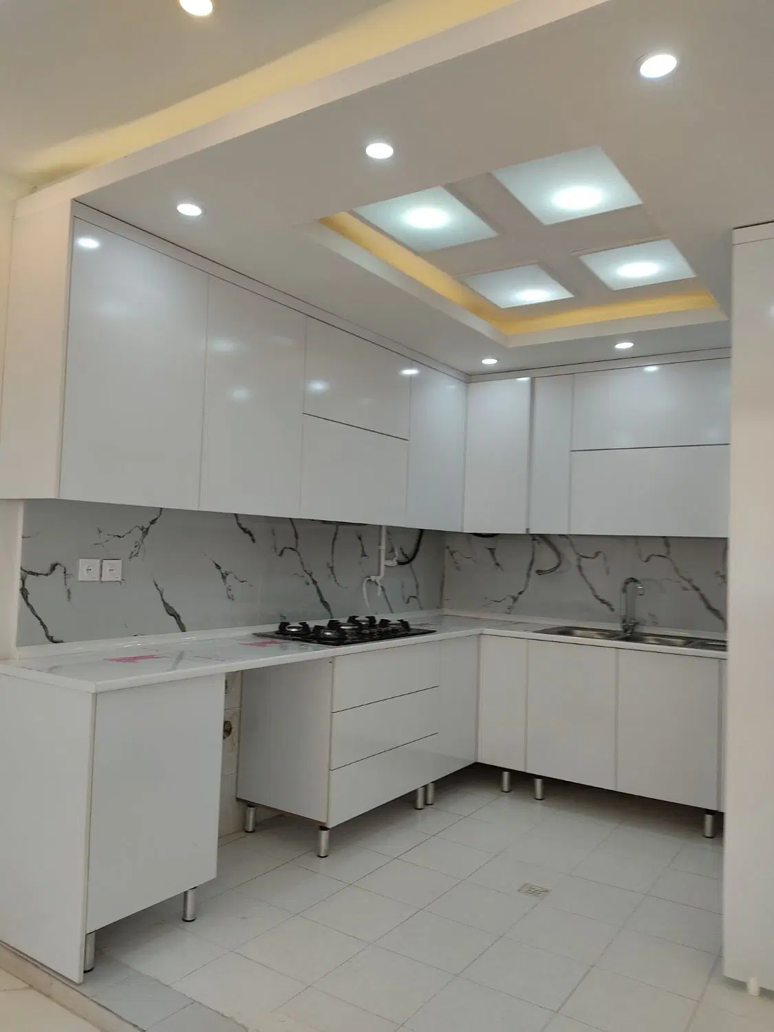 رهن و اجاره آپارتمان سعدی جنوبی