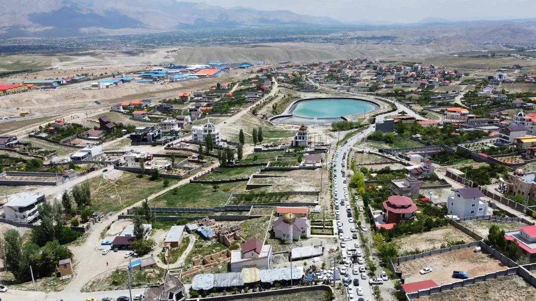 ۹۰۴ متر زمین  ویلایی محمودیه آماده ساخت