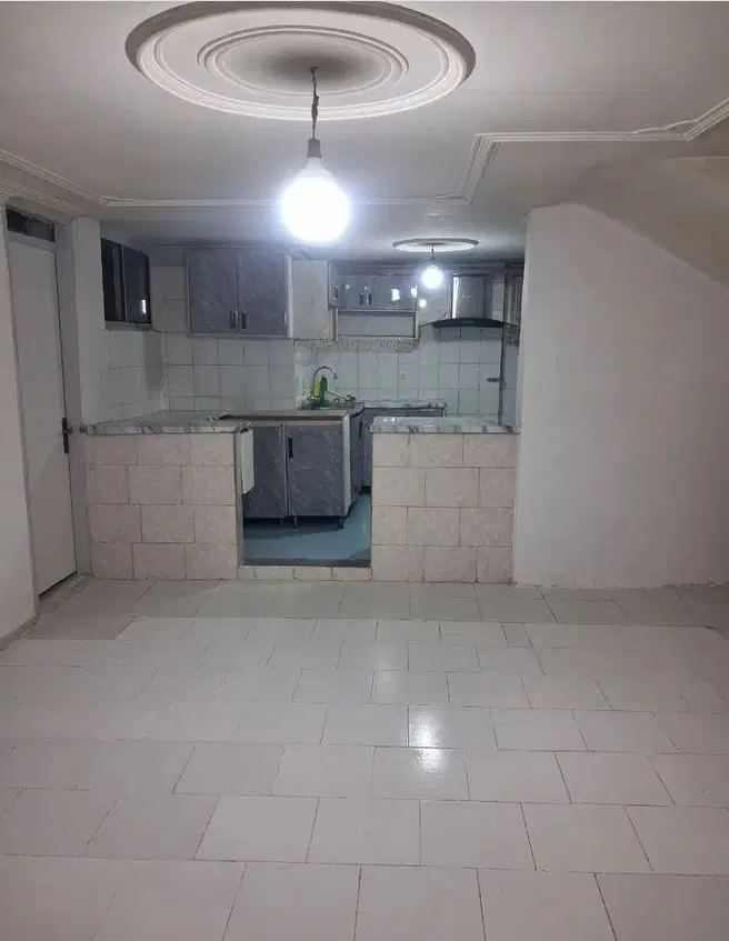 رهن و اجاره آپارتمان حیاط دار ۸۵ متری حیدر آباد