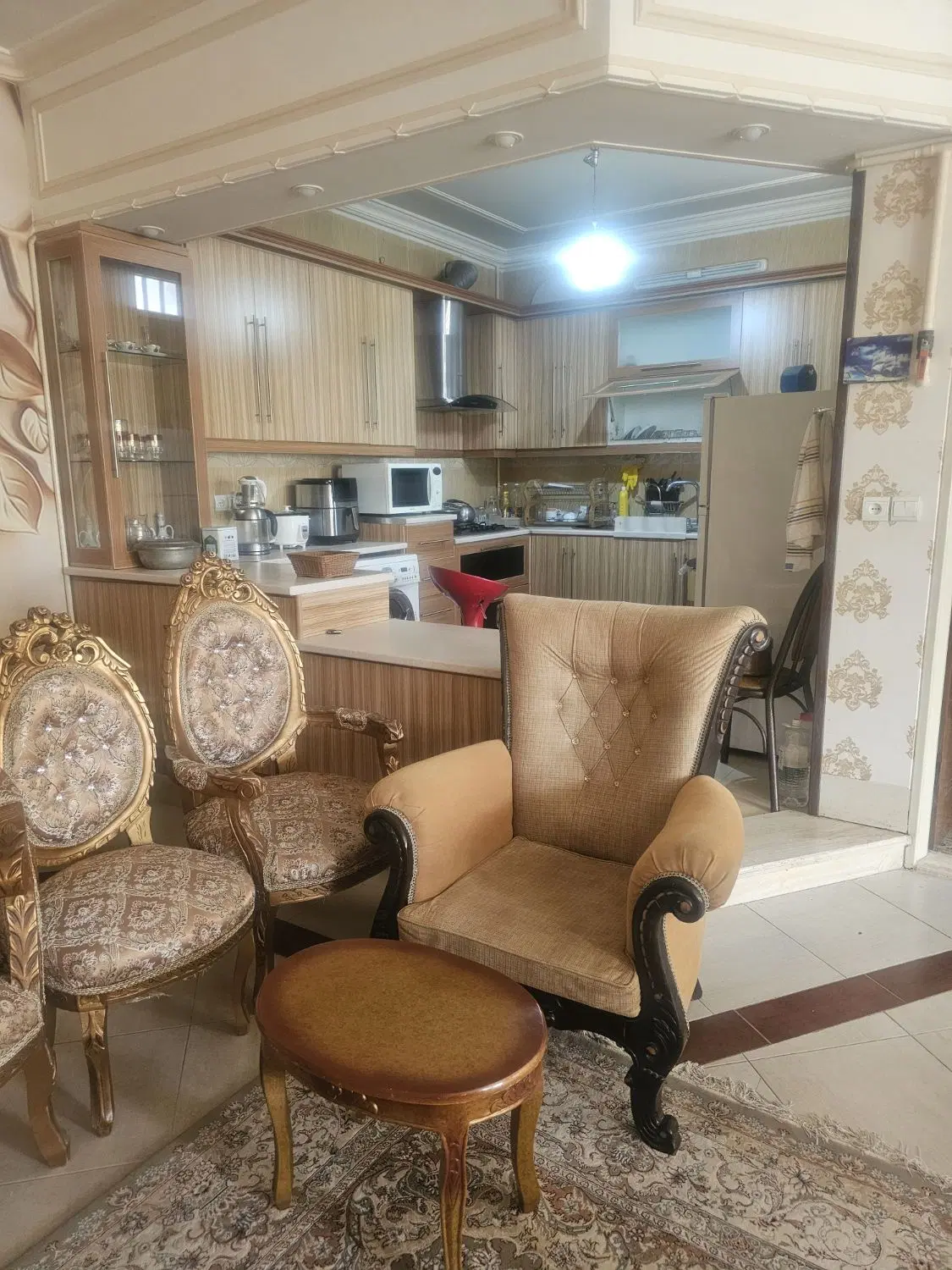 رهن کامل طبقه بالا دوخواب راه جدا با پارکینگ جدا